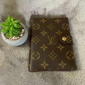 Authentic Louis Vuitton Monogram Agenda